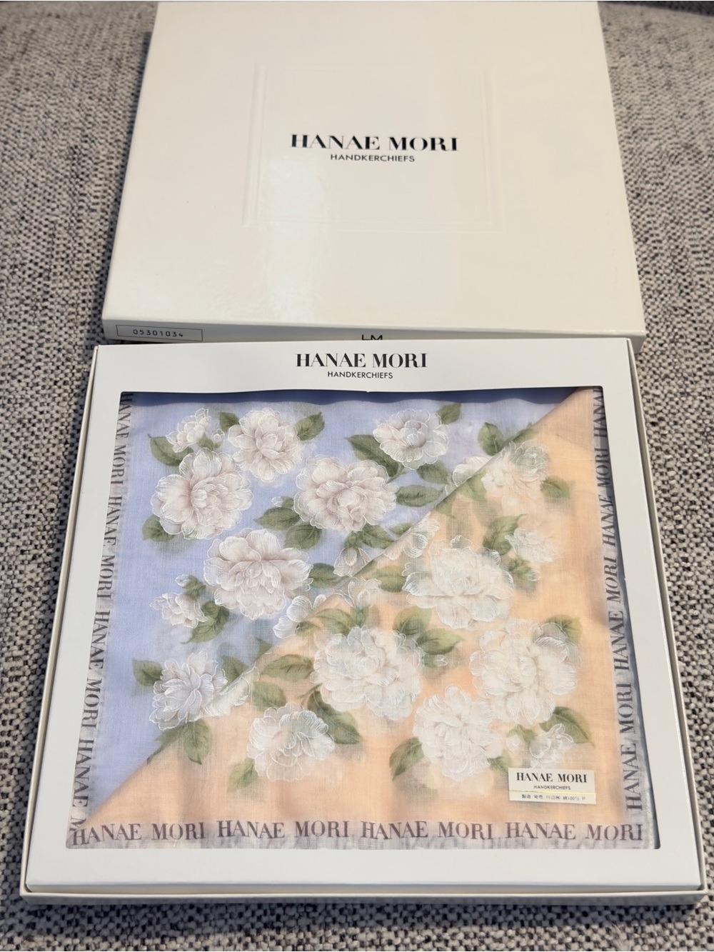 Hanae Mori 2pcs set Floral Handkerchief - Blue & Peach